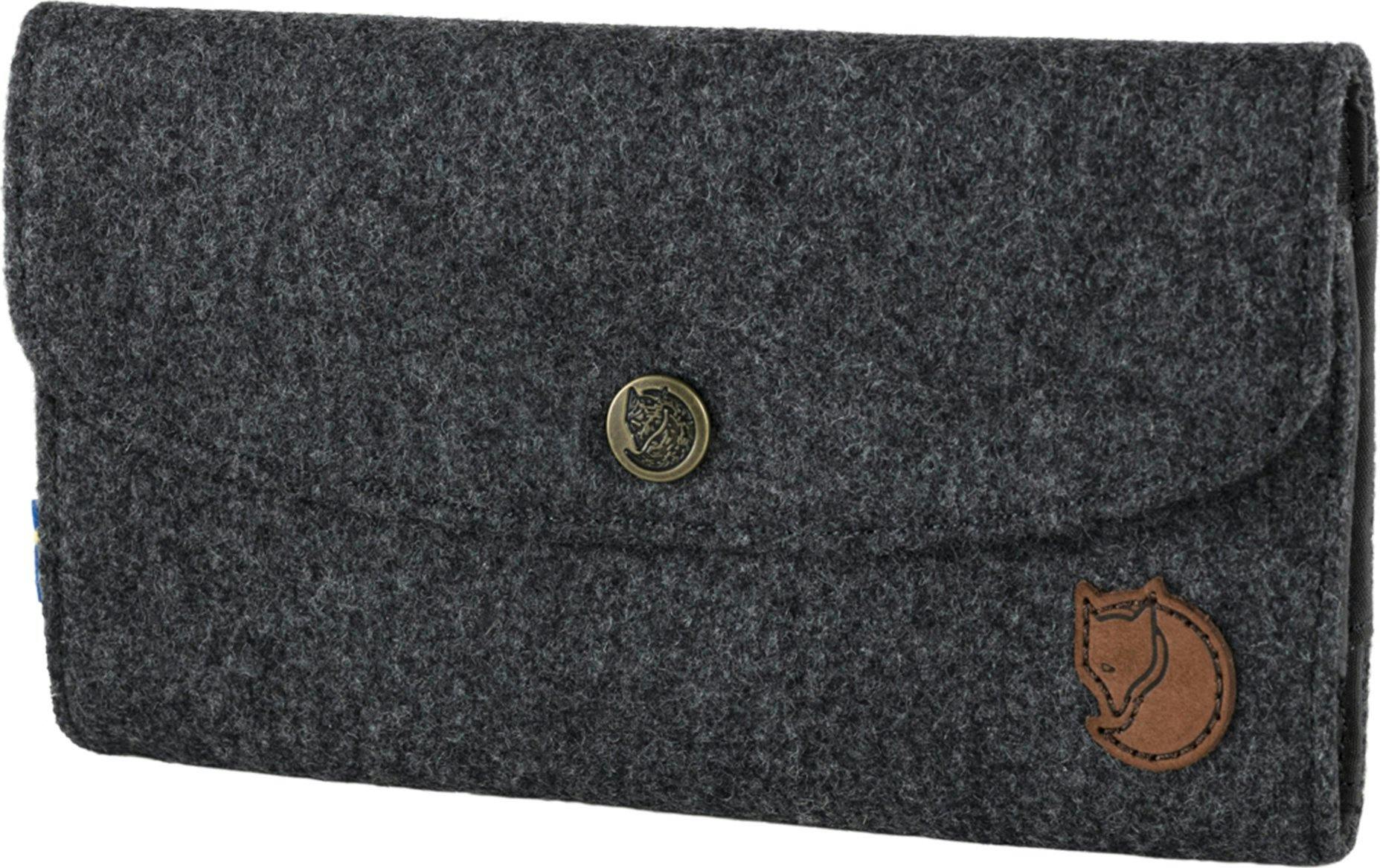 Product gallery image number 5 for product Norrvåge Travel Wallet - Unisex