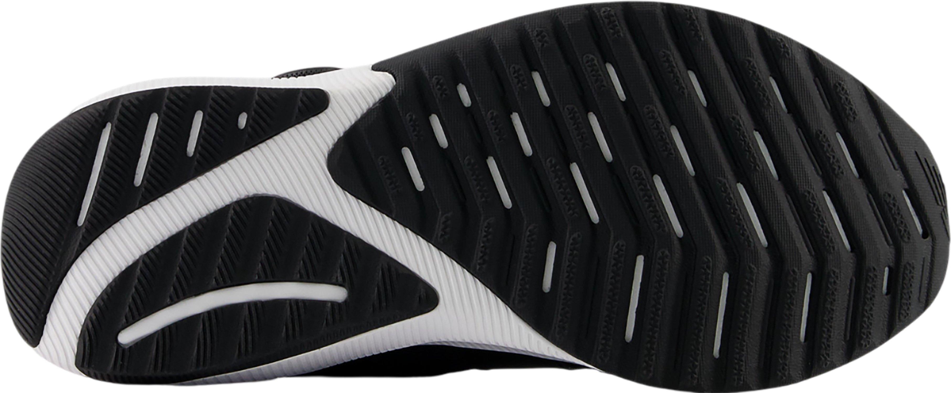 Product gallery image number 4 for product DynaSoft Reveal v4 Boa Running Shoe - Boy's