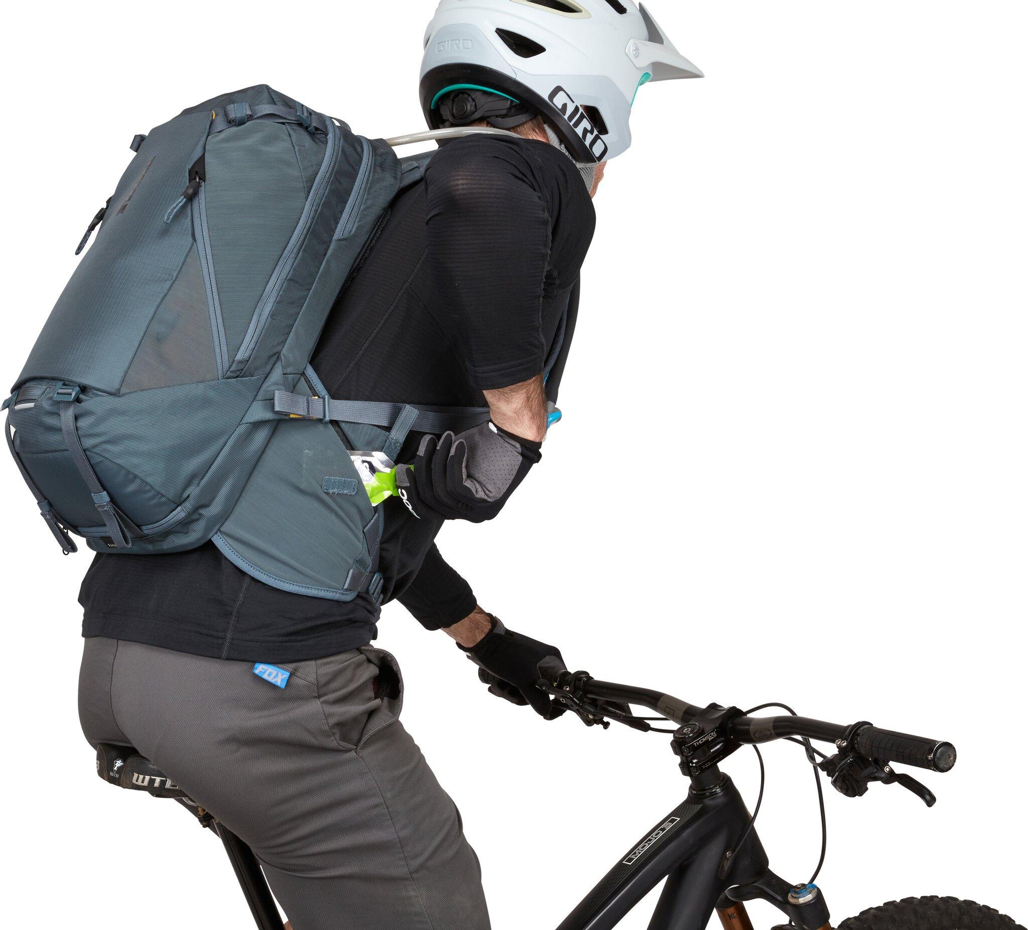 Product gallery image number 4 for product Rail Hydration Pack 18L