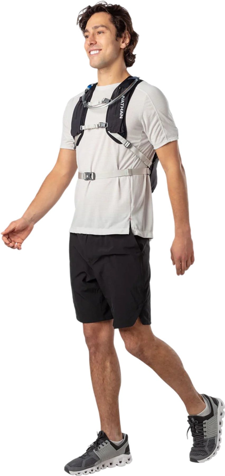 Product gallery image number 4 for product Crossover Hydration Pack 15L 