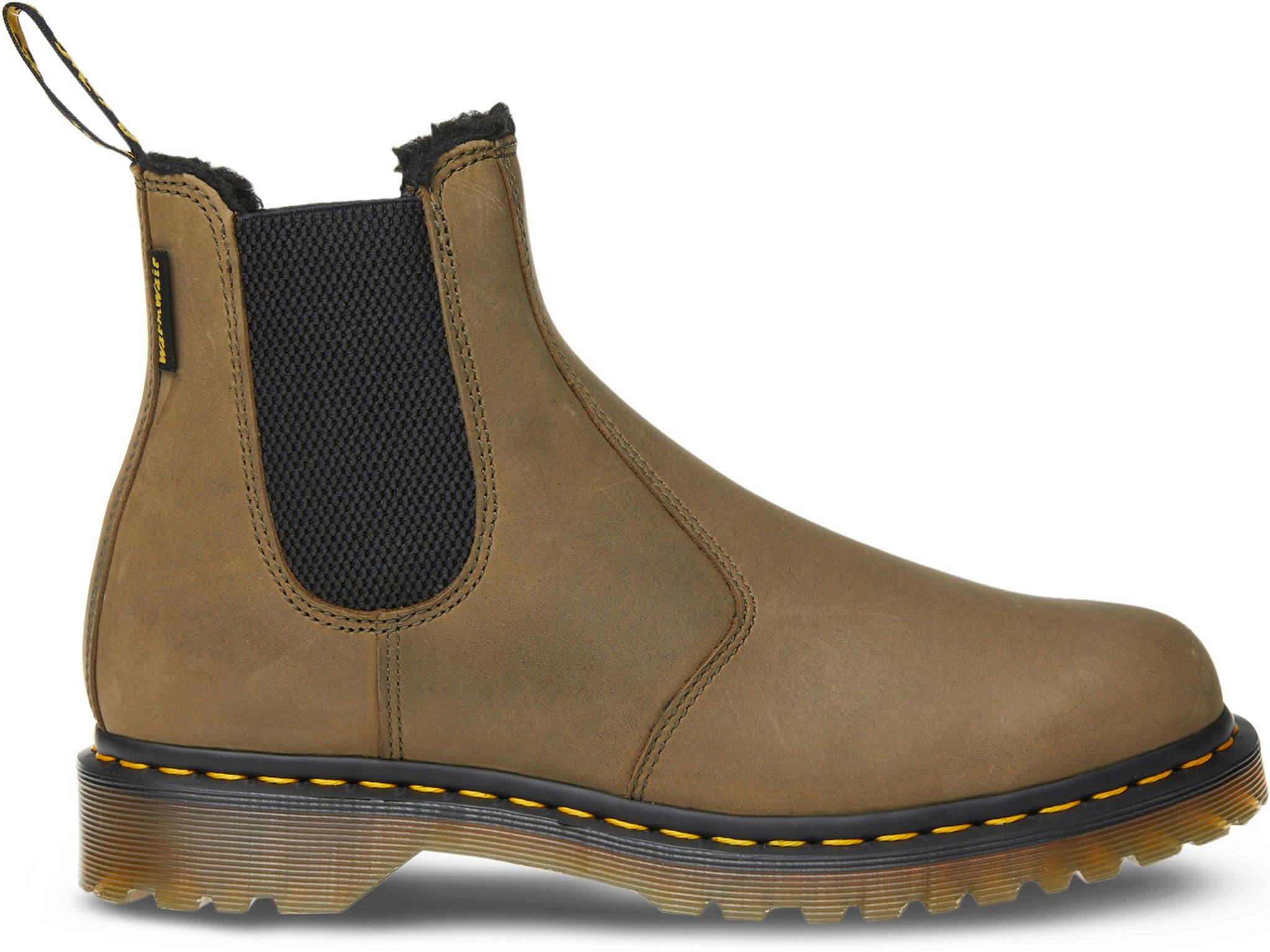 Product image for 2976 Smooth Leather Chelsea Boot - Men's