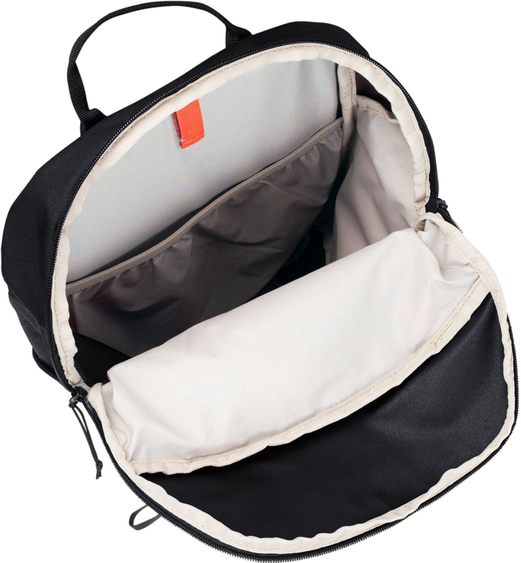 Numéro de l'image de la galerie de produits 3 pour le produit Sac à dos de randonnée Agile 14L